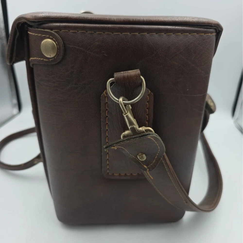 N/A brown leather